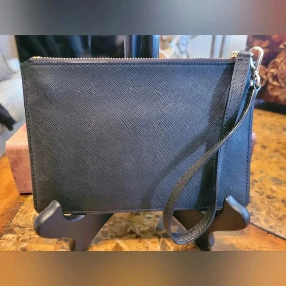Kate Spade Black Wristlet - Picture 2 of 5
